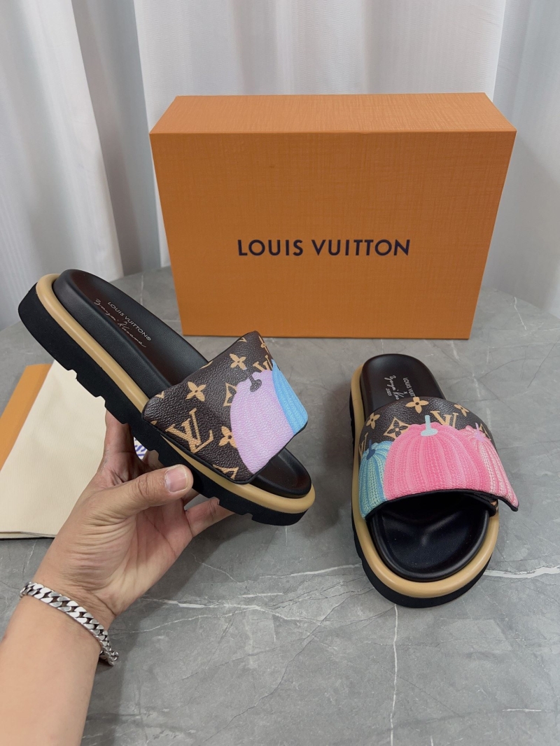 Louis Vuitton Slippers